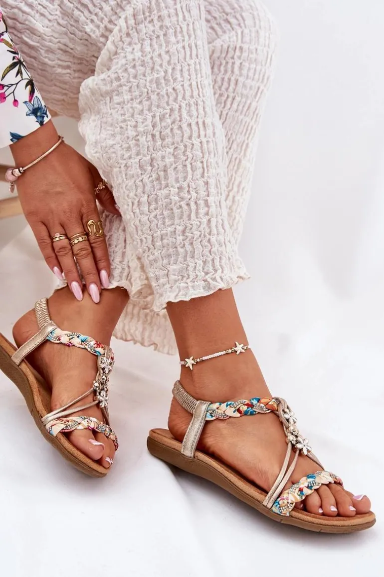 Sandały Damskie Płaskie Z Plecionymi Paskami I Przypinkami Artiker 54C1323 Złote