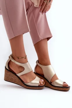 Sandały Damskie Skórzane Na Koturnie Maciejka 06657-25 Złote