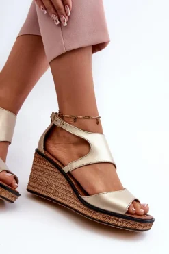 Sandały Damskie Skórzane Na Koturnie Maciejka 06657-25 Złote