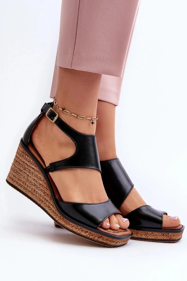 Sandały Damskie Skórzane Na Koturnie Maciejka 06657-01 Czarne