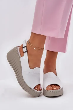 Sandały Damskie Z Naturalnej Skóry Na Koturnie Artiker 54C0786 Białe