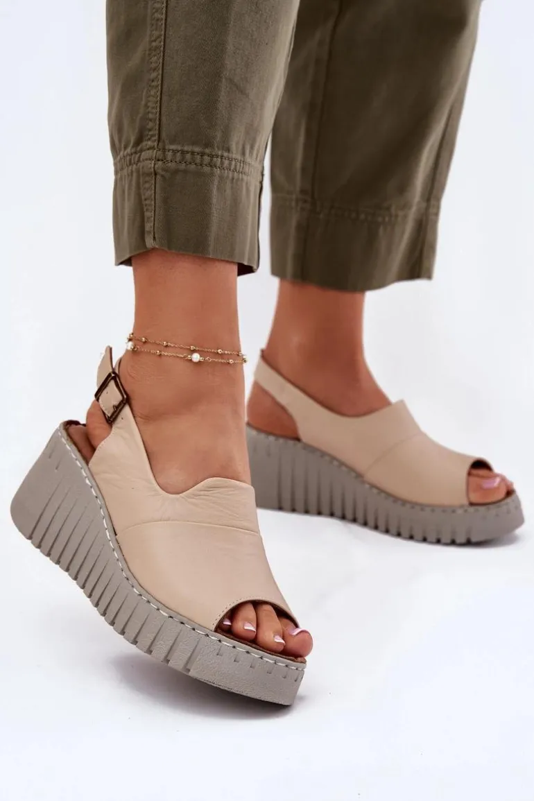 Sandały Damskie Z Naturalnej Skóry Na Koturnie Artiker 56C0957 Beżowe