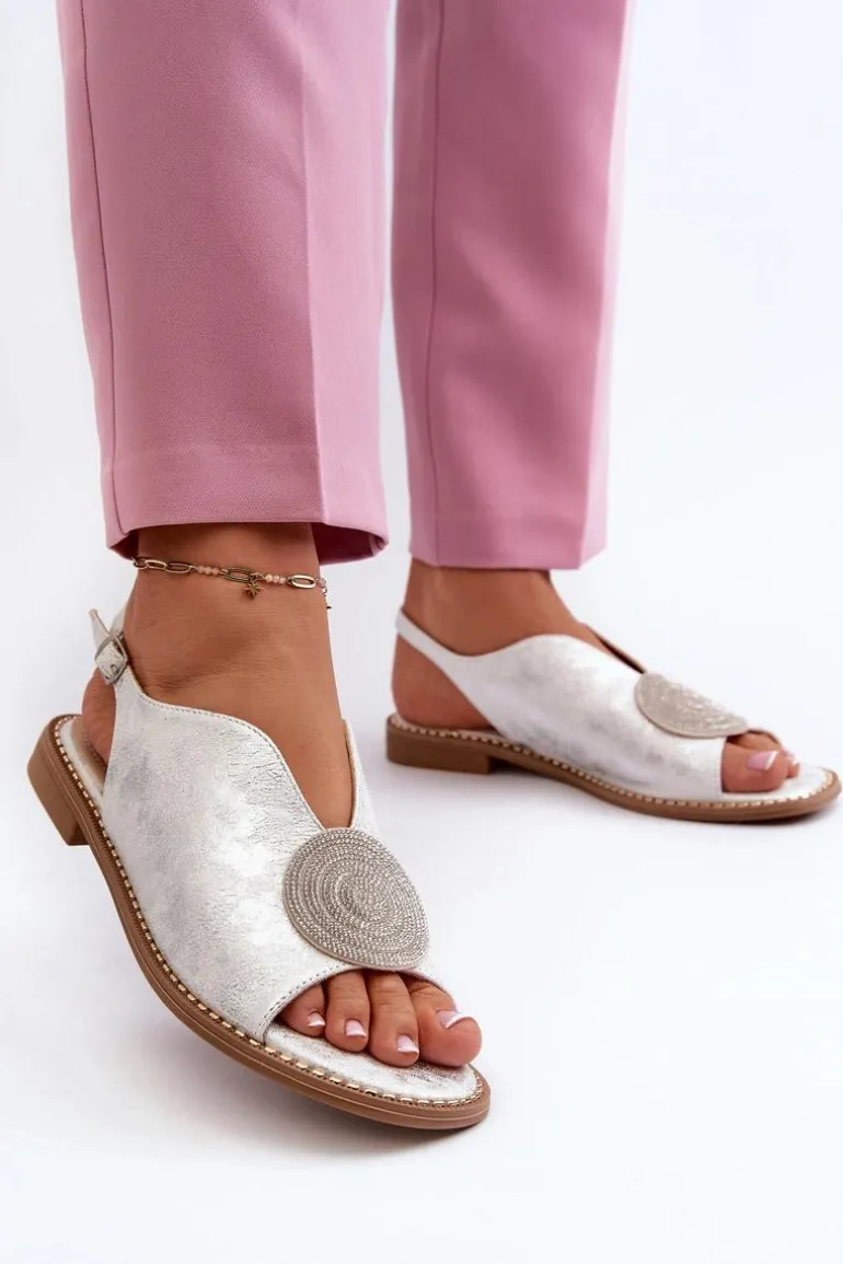 Sandały Damskie Z Ozdobą Na Płaskim Obcasie S.Barski KV24-057 Srebrne