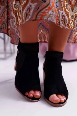 Sandały Damskie Zamszowe Czarne Thido