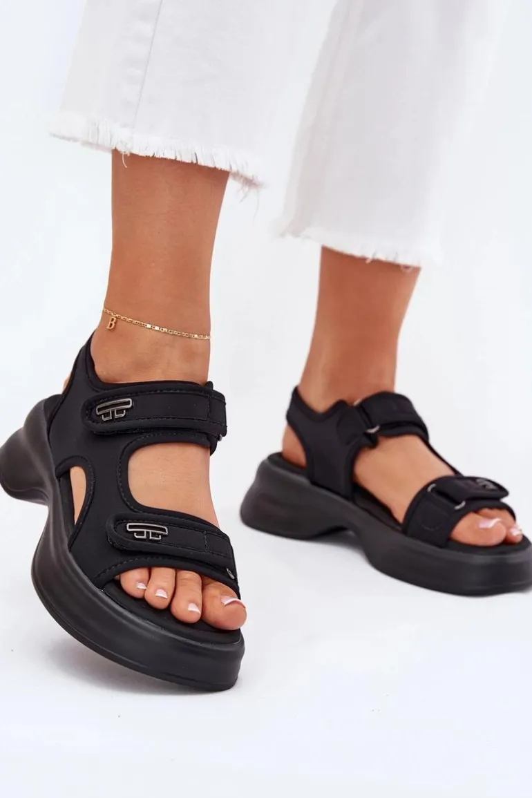 Sandały Damskie Ze Złotymi Detalami Czarne Luvira