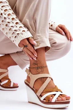 Sandały Na Koturnie Z Paseczkami Beżowe Ellen
