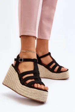 Sandały Na Koturnie Z Plecionką Czarne Gnosis