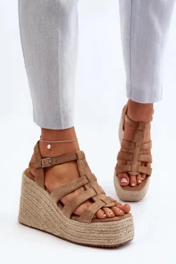 Sandały Na Koturnie Z Plecionką Brązowe Gnosis