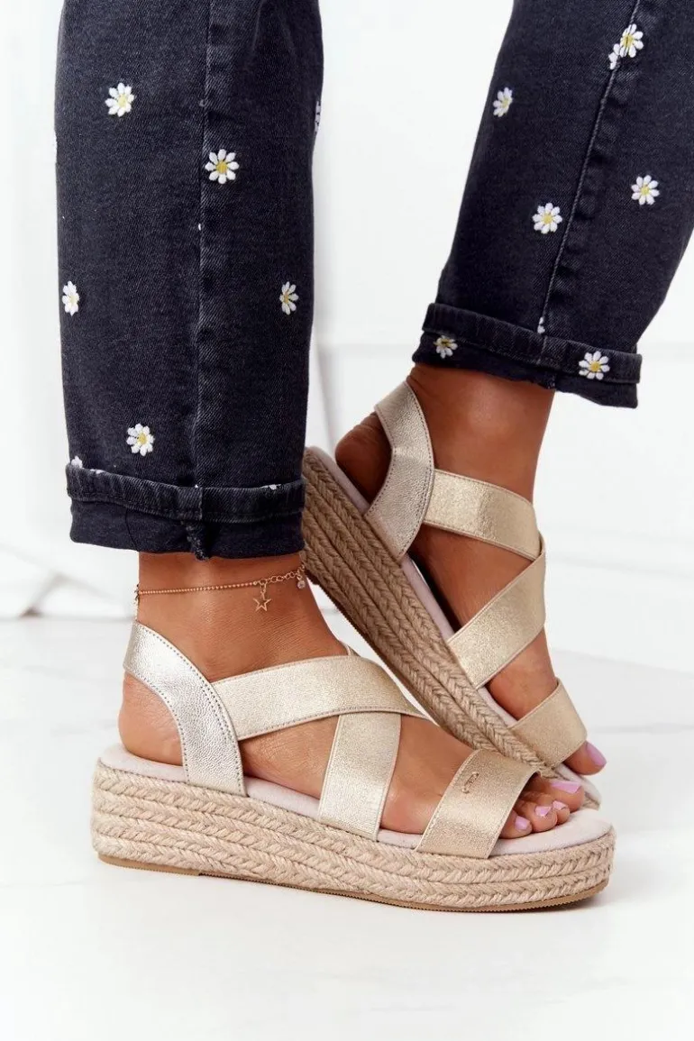 Sandały Na Koturnie Ze Ściągaczem Big Star HH274414 Złote