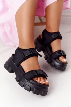 Sandały Na Masywnej Platformie Czarne Fly High