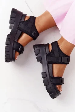 Sandały Na Masywnej Platformie Czarne Fly High