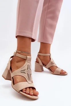 Sandały Na Niskim Obcasie Nude Eleriva