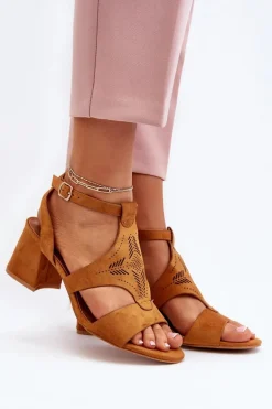 Sandały Na Niskim Obcasie Camel Eleriva