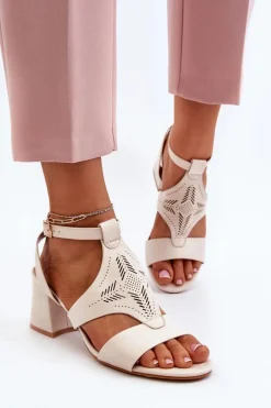 Sandały Na Niskim Obcasie Beżowe Eleriva