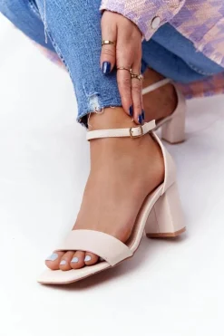 Sandały Na Obcasie Beżowe Born This Way