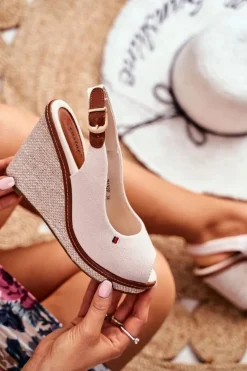 Sandały Na Plecionej Koturnie Beżowe Tommy