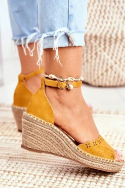 Sandały Na Plecionej Koturnie Żółte Sagittarius