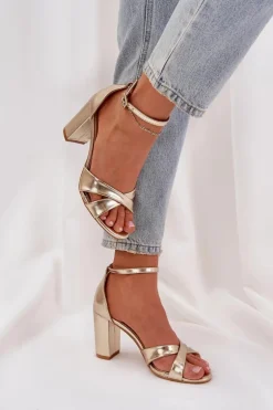 Sandały Na Słupkowym Obcasie Z Eko Skóry Złote Lanaria