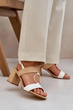 Sandały Na Słupkowym Obcasie Biało-Beżowe Afleeria