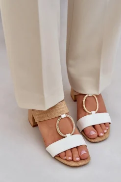 Sandały Na Słupkowym Obcasie Biało-Beżowe Afleeria