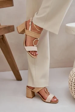 Sandały Na Słupkowym Obcasie Beżowe Afleeria