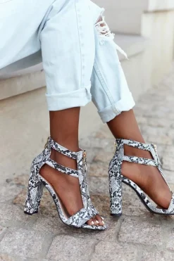 Sandały Na Słupku Czarne Z Wężowym Wzorem Folly