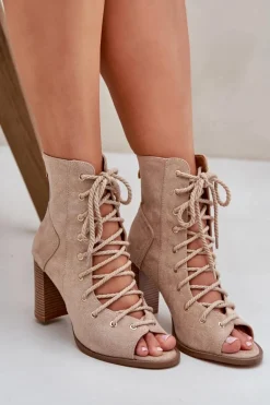 Sandały Na Słupku Z Cholewką I Sznurowaniem Beżowe Ivelseki