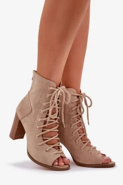 Sandały Na Słupku Z Cholewką I Sznurowaniem Beżowe Ivelseki