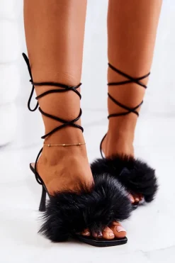 Sandały Na Szpilce Z Futerkiem Czarne Lindsay