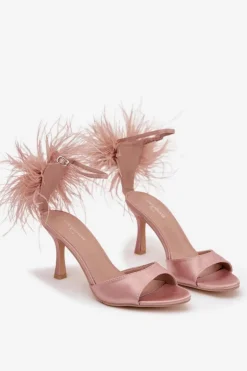Sandały Na Szpilce Z Piórami Brudny Róż Caelina