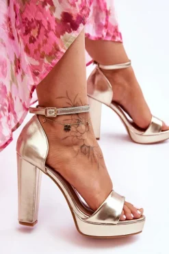 Sandały Na Wysokim Obcasie Złote Mandy