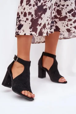 Sandały Z Ażurowym Wzorem Na Słupku Eko Zamszowe Czarne Helori