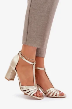 Sandały Z Naturalnej Skóry Na Słupku Laura Messi 2766