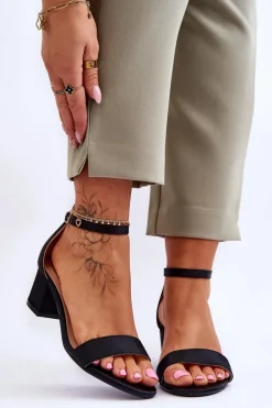 Satynowe Sandały Na Niskim Obcasie Czarne Juliet