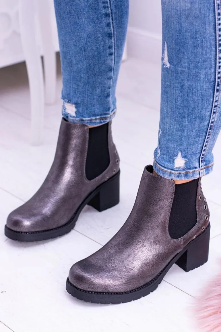 Sergio Leone Ciemnoszare Botki Na Słupku Megusto