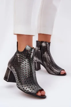 Skórzane Ażurowe Botki Maciejka 05420-01 Czarne