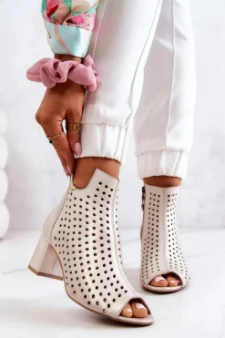 Skórzane Ażurowe Botki Maciejka 05420-04 Beżowe