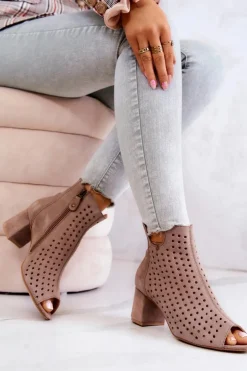 Skórzane Ażurowe Botki Maciejka 05420-10 Ciemnobeżowe