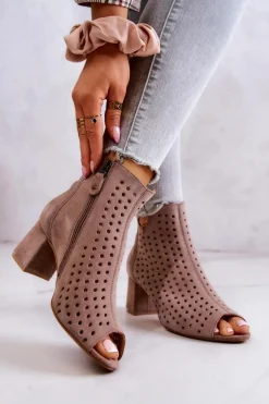 Skórzane Ażurowe Botki Maciejka 05420-10 Ciemnobeżowe