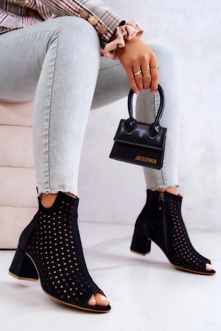 Skórzane Ażurowe Botki Maciejka 05420-43 Czarne