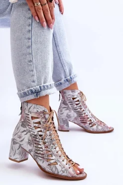 Skórzane Ażurowe Botki Maciejka 04040-11 Białe