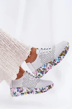 Skórzane Ażurowe Półbuty Damskie Na Koturnie Motyle Artiker 56C1618 Białe