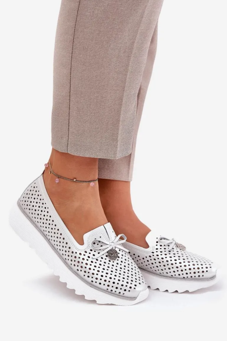 Skórzane Ażurowe Półbuty Damskie Z Naturalnej Skóry D&A LR51-631 Srebrne