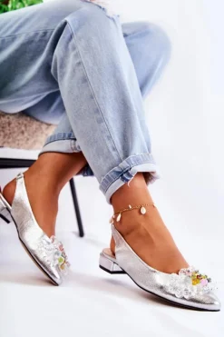 Skórzane Baleriny Na Obcasie Z Ozdobą Srebrne Elenie