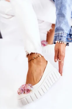 Skórzane Baleriny Na Platformie Z Kolorową Ozdobą Białe Ladette