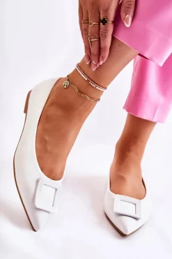 Skórzane Baleriny Z Ozdobą W Szpic Białe Simone