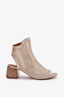 Skórzane Botki Damskie Na Obcasie Z Odkrytą Piętą Maciejka 06899-25 Złoto-Beżowe