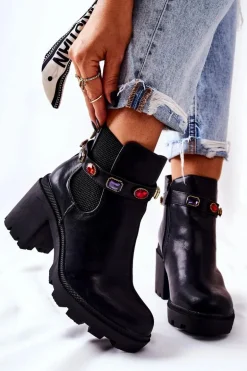 Skórzane Botki Damskie Na Słupku Z Kryształami Czarne Makbet