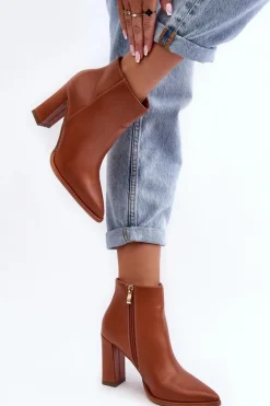 Skórzane Botki Damskie Na Słupku Brązowe Saitana