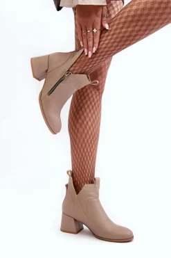 Skórzane Botki Damskie Na Niskim Obcasie Z Wycięciami Zazoo 850 Beżowe